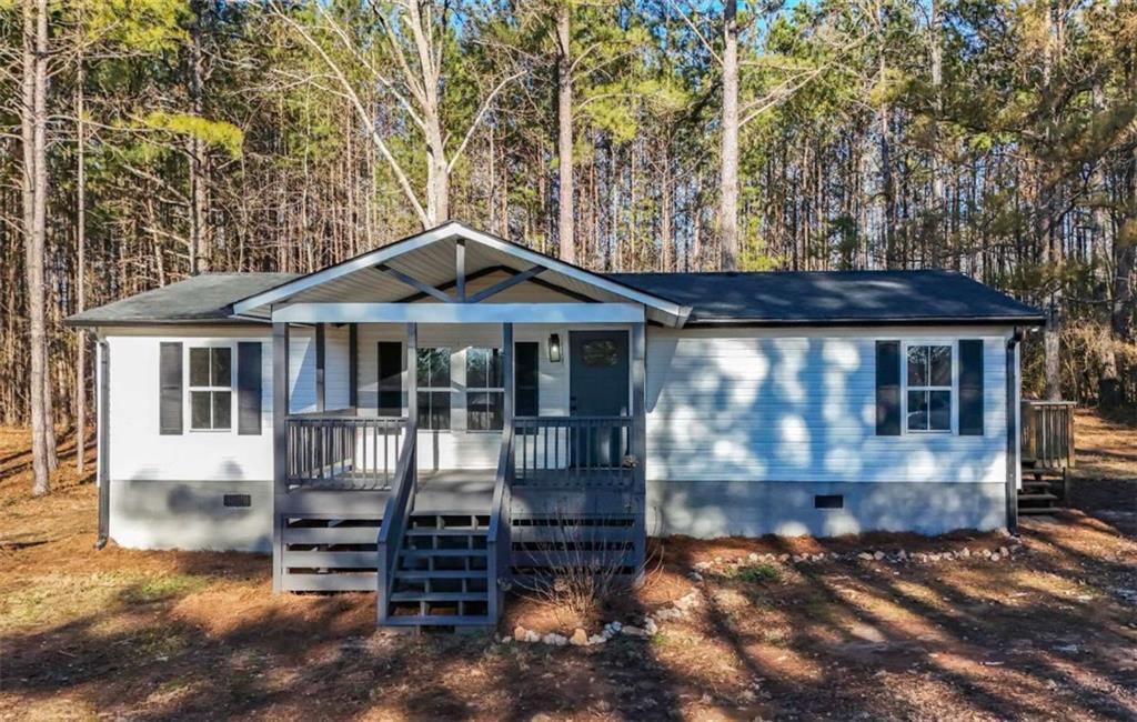 124 Pollard Rd., Bremen, GA 30110