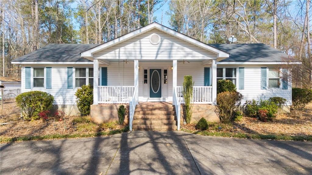 85 Sara Dr., Covington, GA 30016