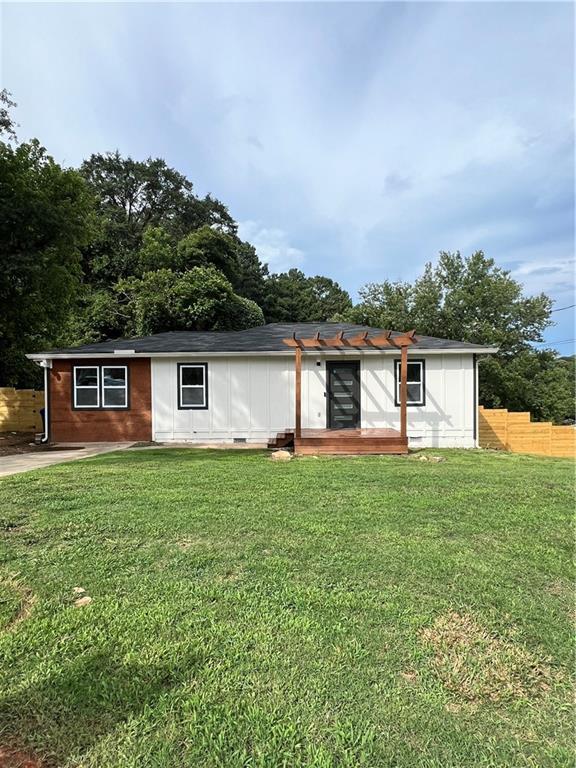 1705 NW Mary George Ave., Atlanta, GA 30318