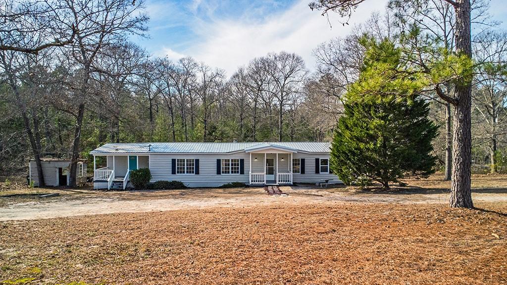 263 N Juniper Creek Rd., Byron, GA 31008