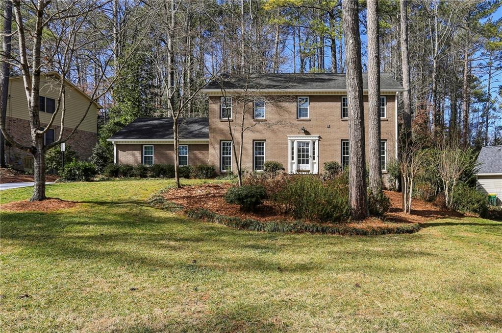 540 Bridgewater Dr., Atlanta, GA 30328