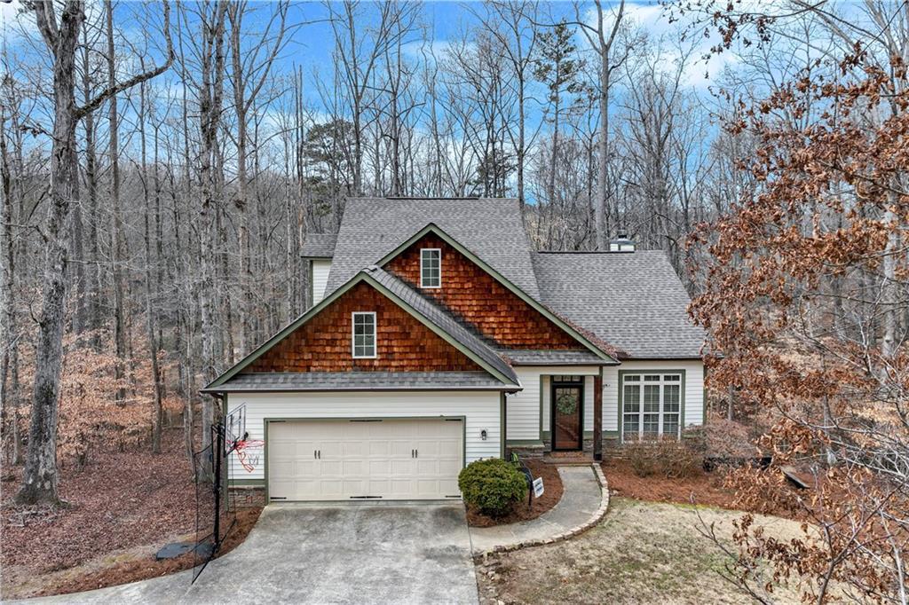 356 Hickory Springs Dr., Murrayville, GA 30564
