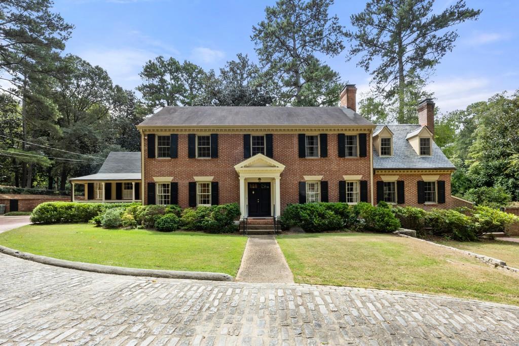 1790 Garraux Rd., Atlanta, GA 30327