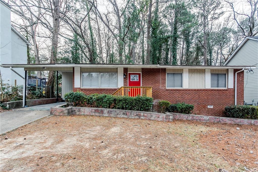 2848 Baker Ridge Dr., Atlanta, GA 30318