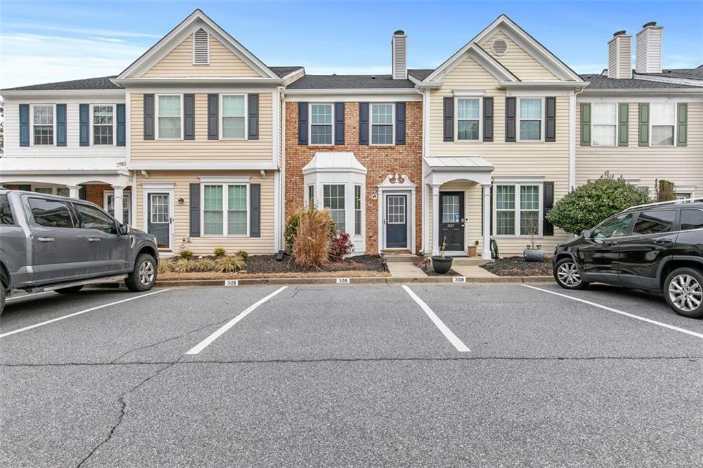 308 Devonshire Dr., Alpharetta, GA 30022