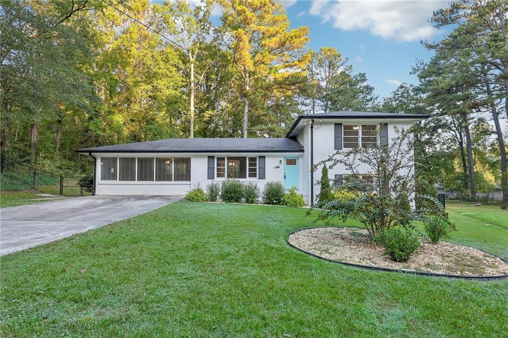 785 Mckenzie Ct., Atlanta, GA 30311