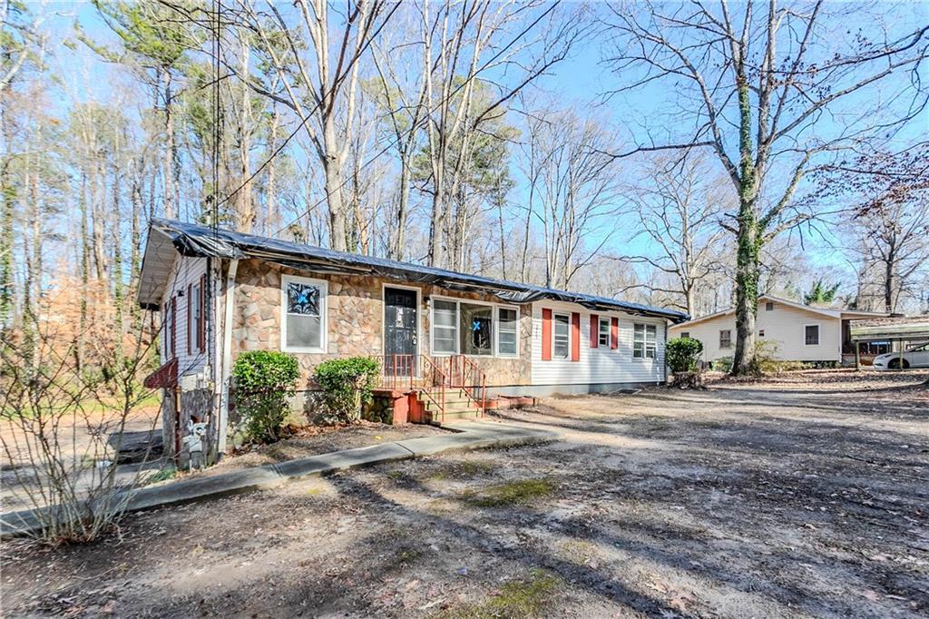 3705 Orchard Dr., Atlanta, GA 30349