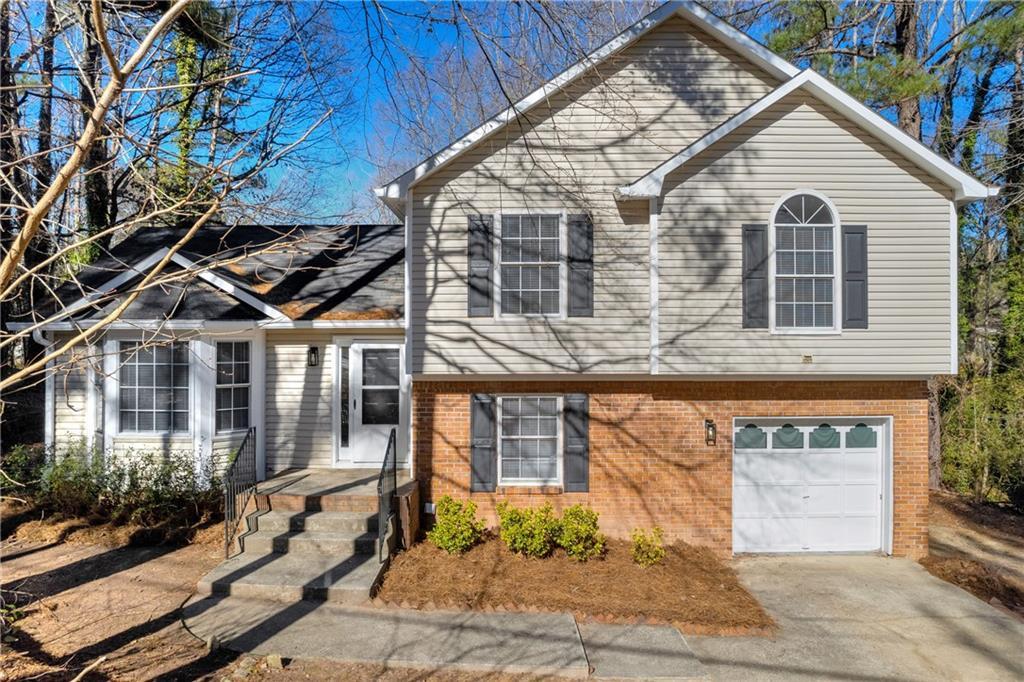 2535 Hallie Mill Rd., Atlanta, GA 30349