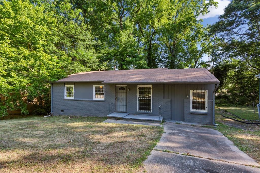 516 Fairlane Cir., Atlanta, GA 30331