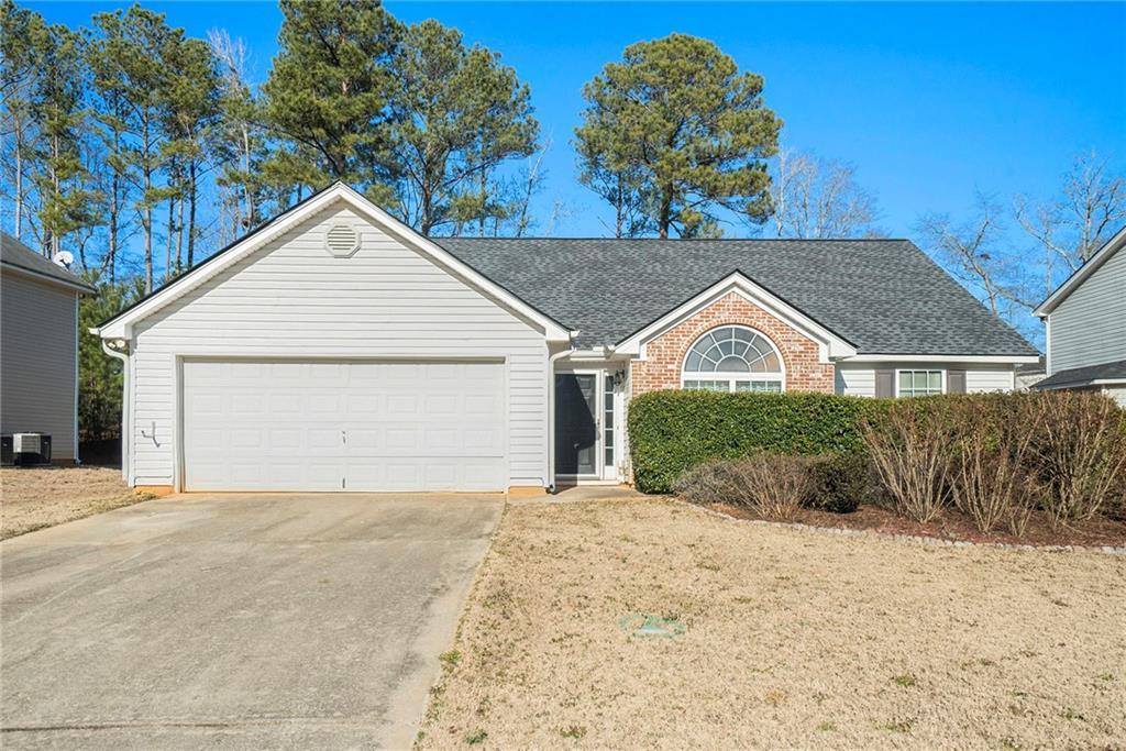 1013 Bluecoat Cir., Hampton, GA 30228