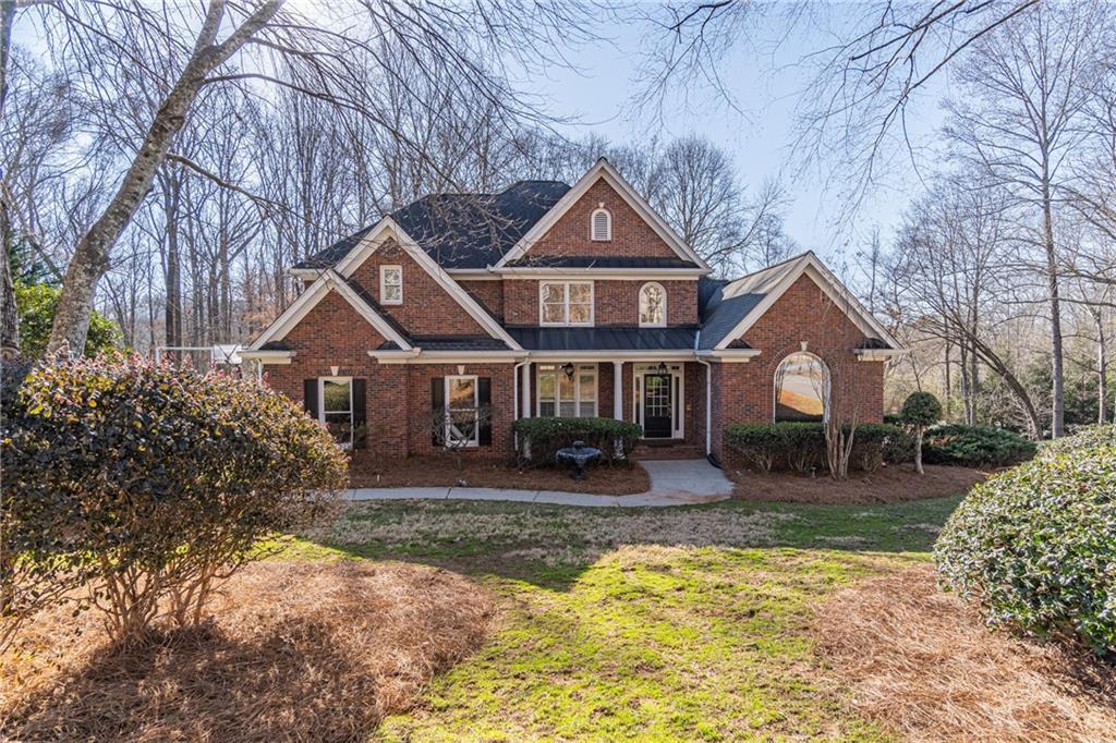 2055 Woods River Ln., Duluth, GA 30097