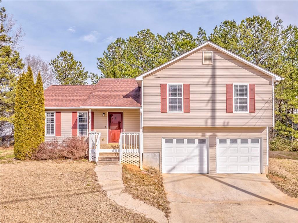 108 Ivy Trace Ln., Dallas, GA 30157