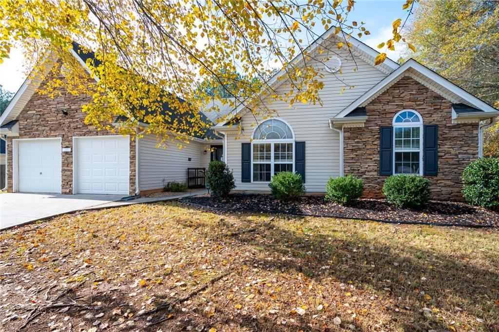 117 Javay Ct., Villa Rica, GA 30180