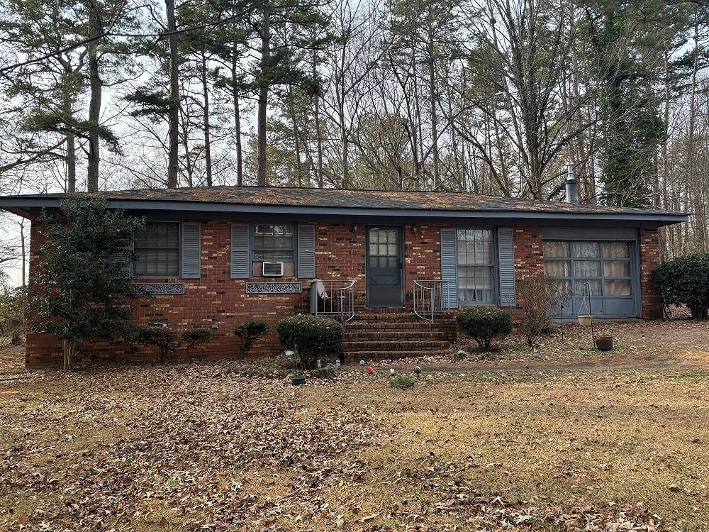 1094 B Whitfield Rd., Jefferson, GA 30549