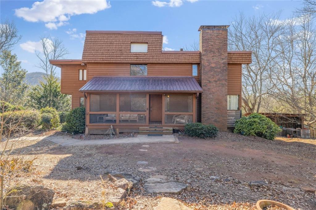372 Loy Dorsey Rd., Cleveland, GA 30528