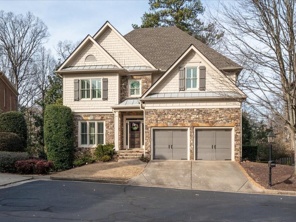 2012 Mendenhall Cir., Atlanta, GA 30341