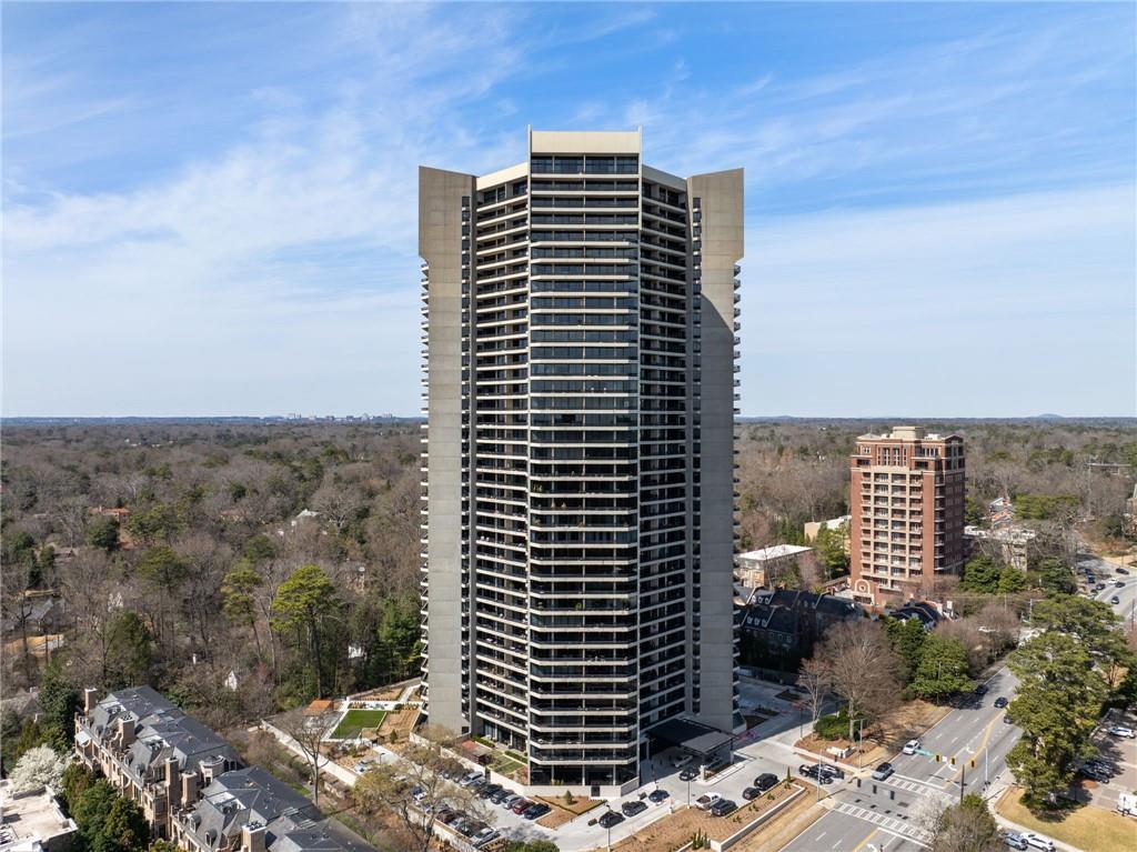 2660 Peachtree Rd. #25H, Atlanta, GA 30305