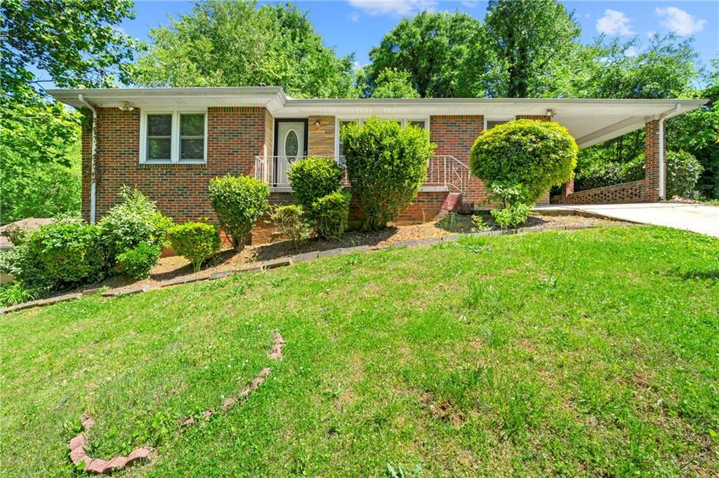 241 W Simon Ter., Atlanta, GA 30318