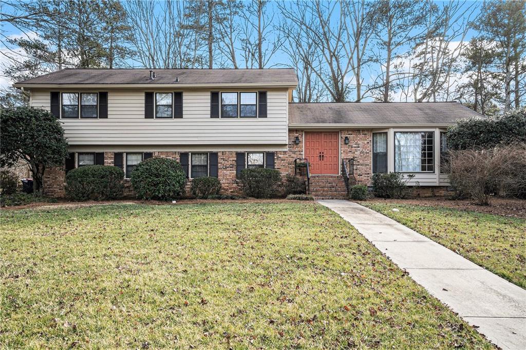 1519 Carnaby Ct., Dunwoody, GA 30338