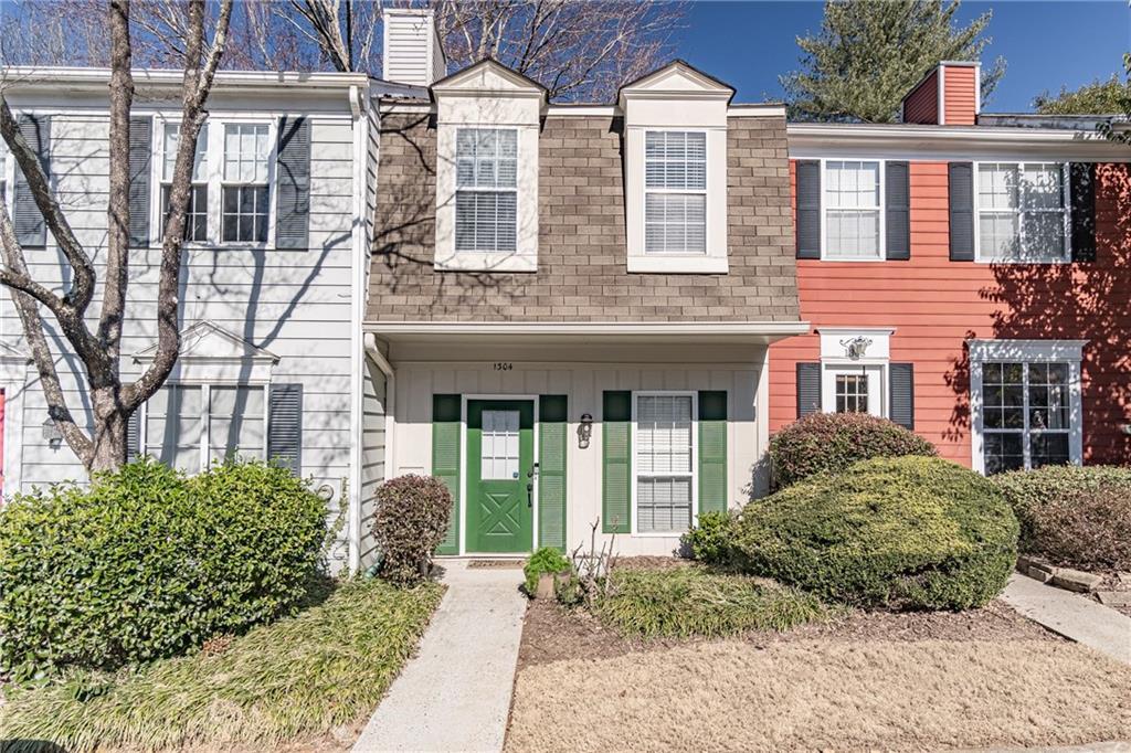 1304 Wedgewood Ct., Atlanta, GA 30350