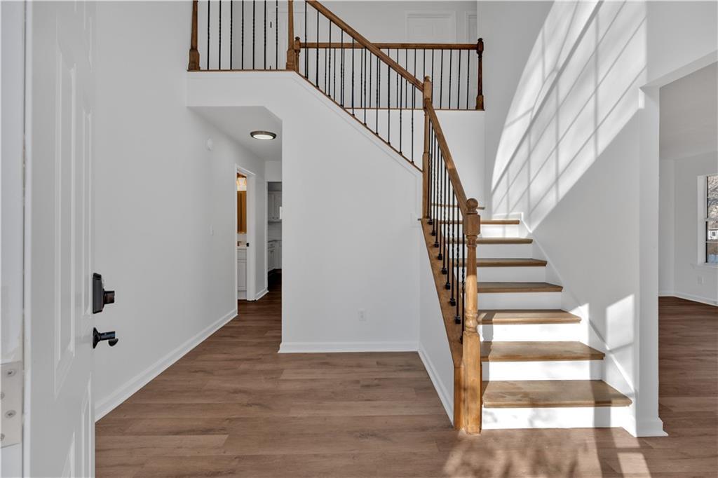 473 Silverleaf Ln., Dallas, GA 30157