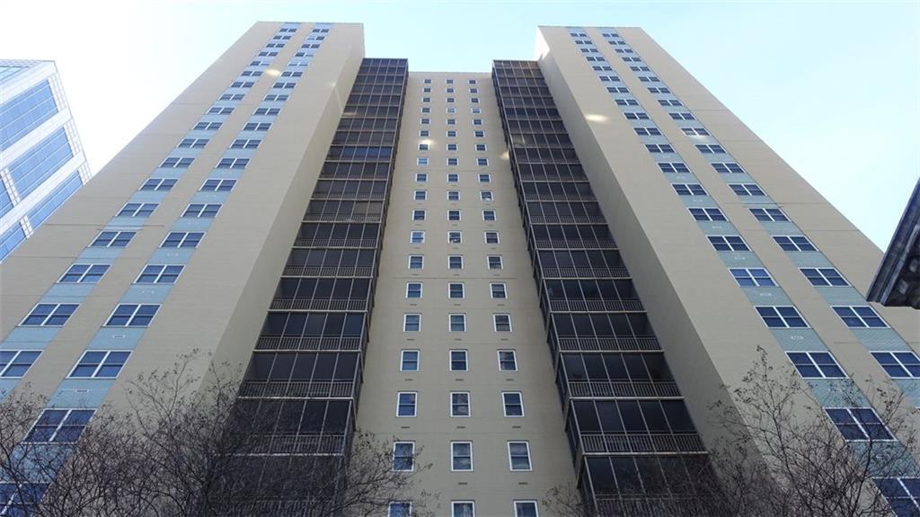 300 W Peachtree St. #21N, Atlanta, GA 30308