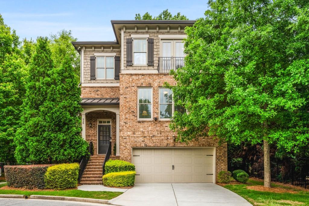 938 Canterbury Ln., Atlanta, GA 30324