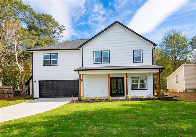 221 Cobb St., Palmetto, GA 30268