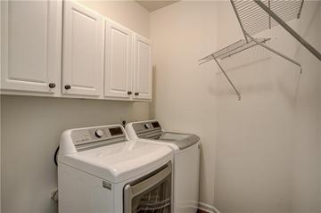 3769 Baxley Point Dr., Suwanee, GA 30024