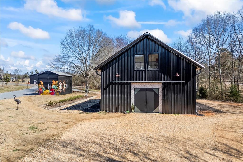 356 W Oak Grove Rd., Adairsville, GA 30103