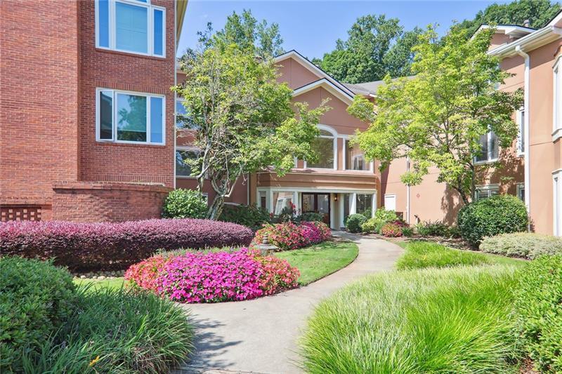 5306 Brooke Ridge Dr., Atlanta, GA 30338