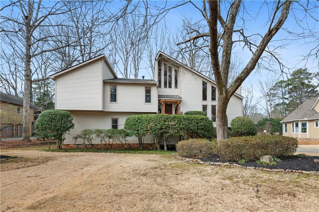 2667 Stonebrook Ct., Roswell, GA 30075