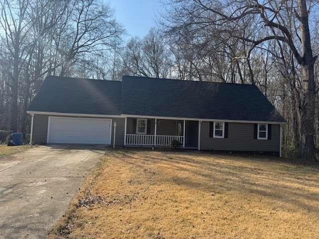 25 Oak Crest Ct., Covington, GA 30016