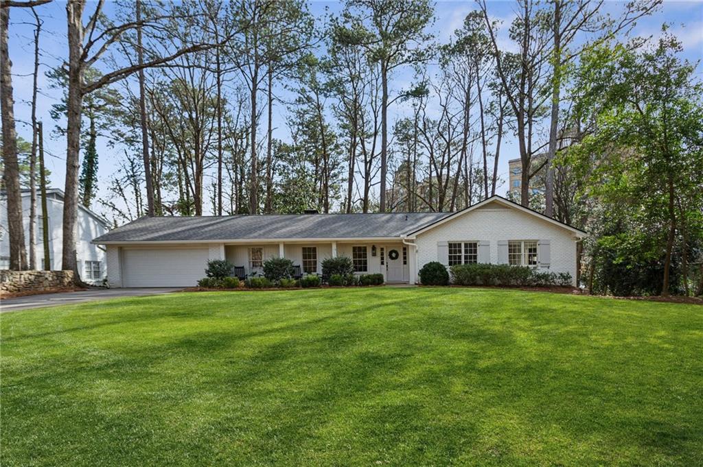 3372 Pine Meadow Rd., Atlanta, GA 30327