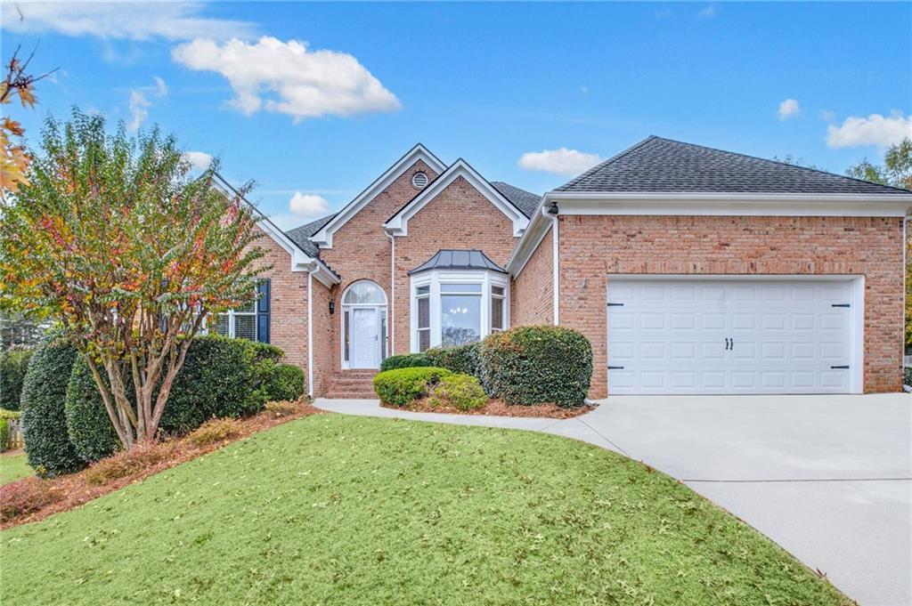 1035 Hembree Grove Dr., Roswell, GA 30076