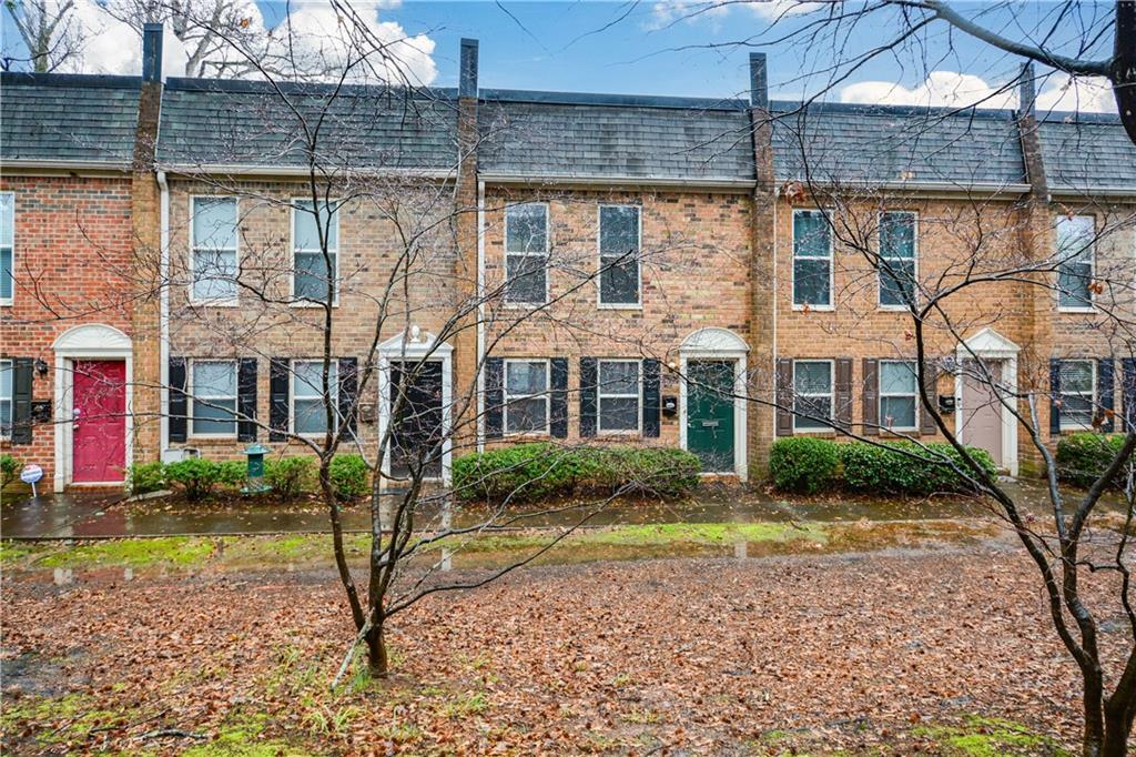 125 N River Dr. #F, Atlanta, GA 30350