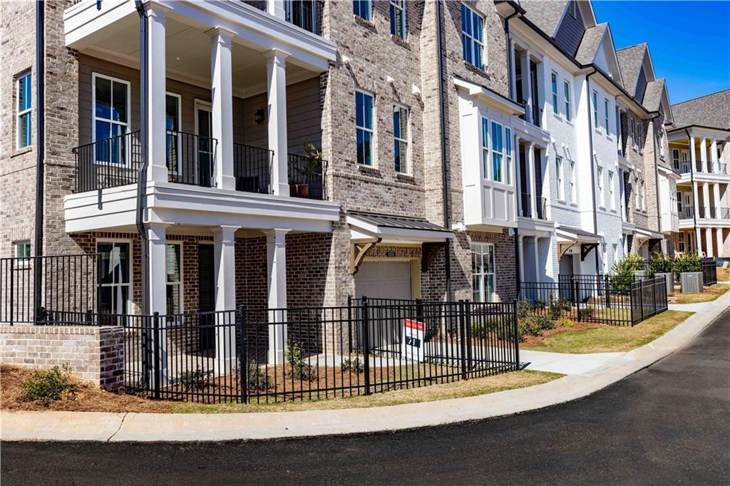 5104 Bandolino Ln. #329, Peachtree Corners, GA 30092