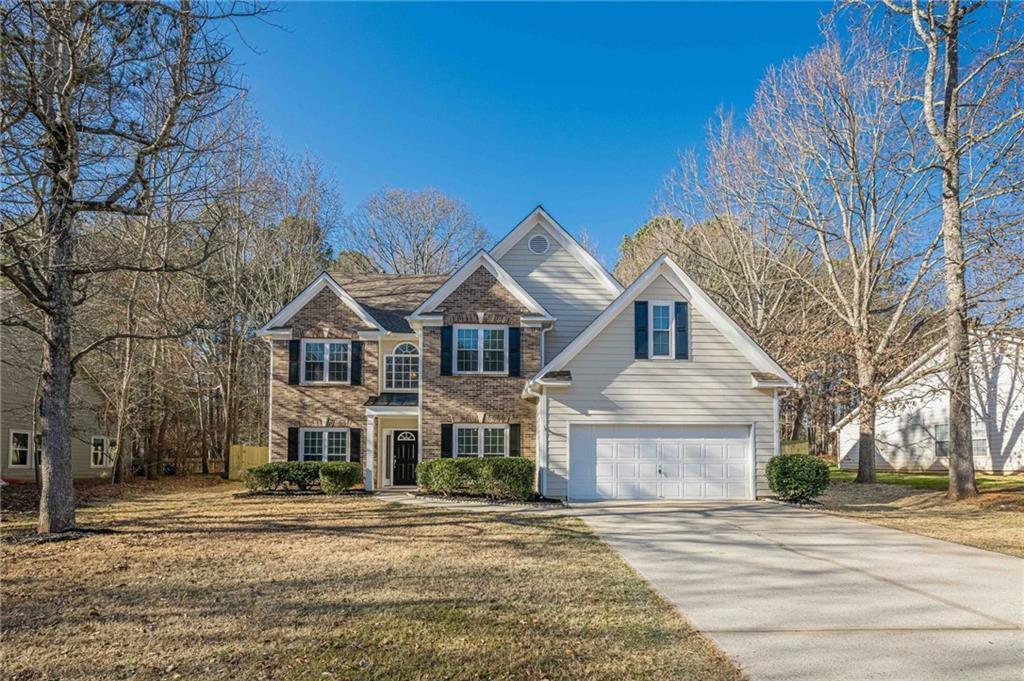 5567 Newberry Point Dr., Flowery Branch, GA 30542