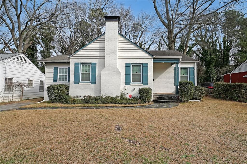 1322 Lorenzo Dr., Atlanta, GA 30310