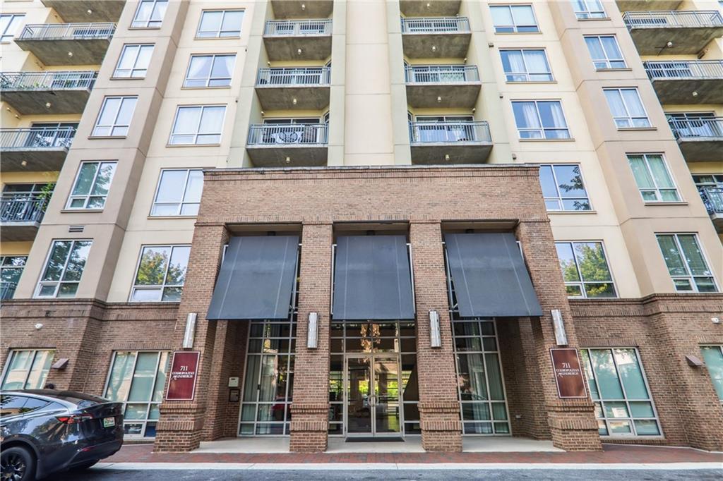 711 Cosmopolitan Dr. #341, Atlanta, GA 30324