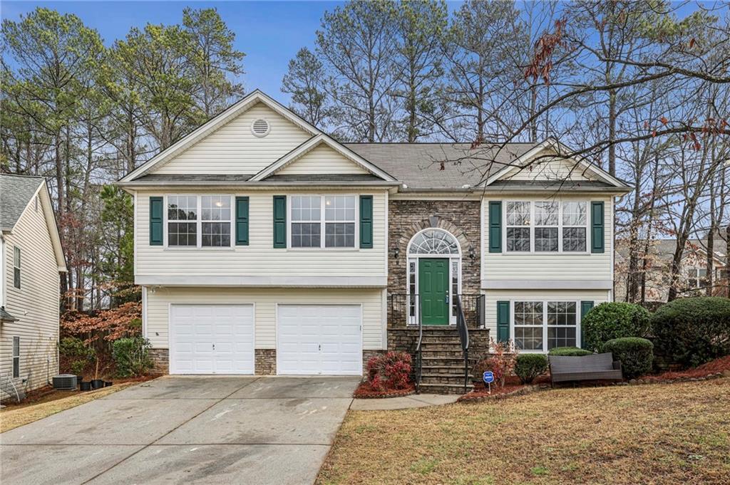 1559 Hillary Cove Ct., Lawrenceville, GA 30043