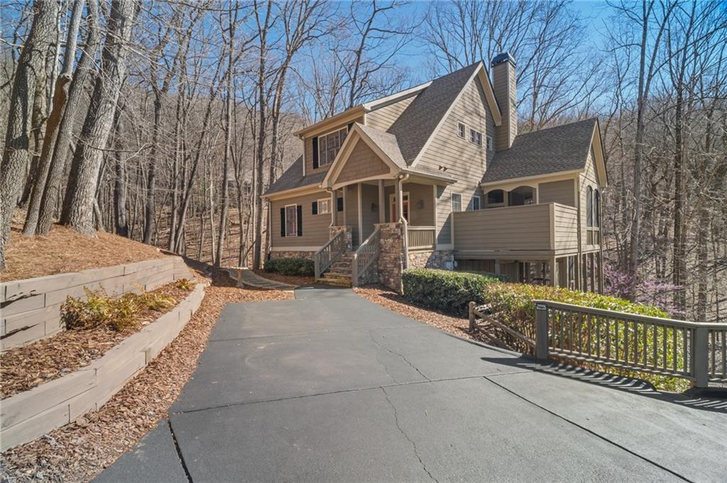 2074 Valley View Dr., Big Canoe, GA 30143