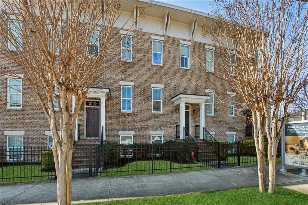 2111 Lilly Way, Atlanta, GA 30318