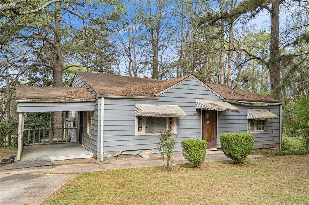 2057 Akron Dr., Atlanta, GA 30315