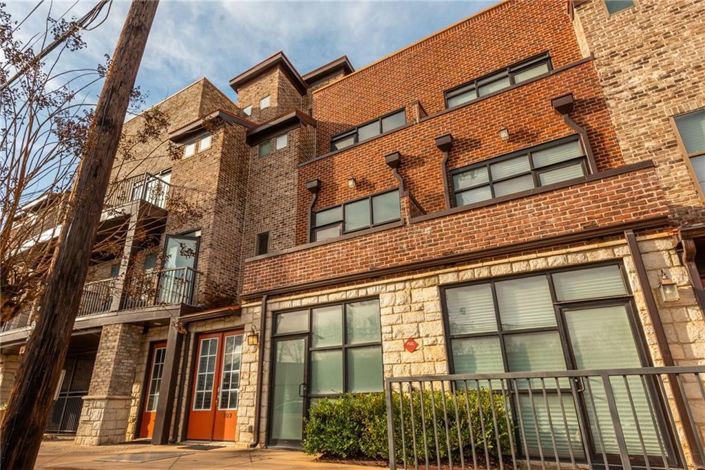 1199 Huff Rd. #109, Atlanta, GA 30318