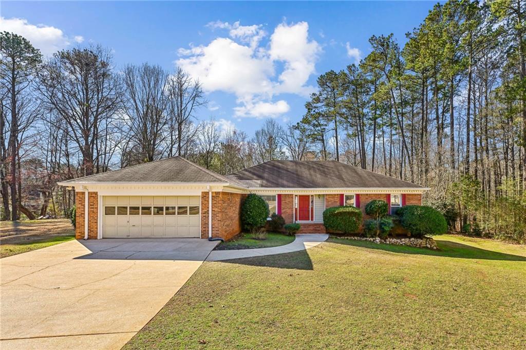 606 Camary Ct., Conyers, GA 30094
