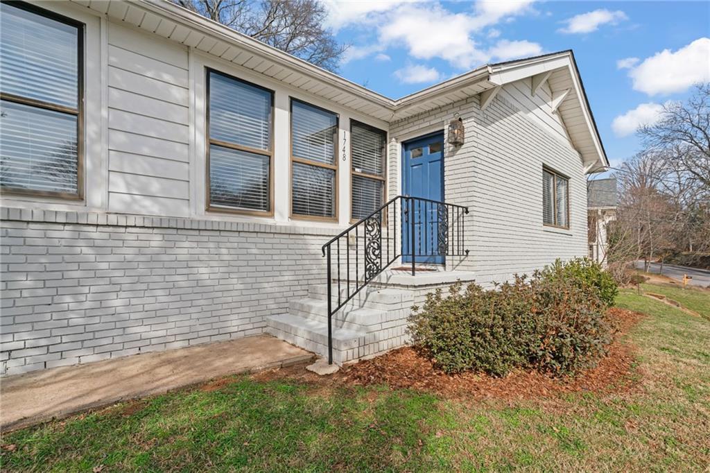 1748 Marietta Rd., Atlanta, GA 30318