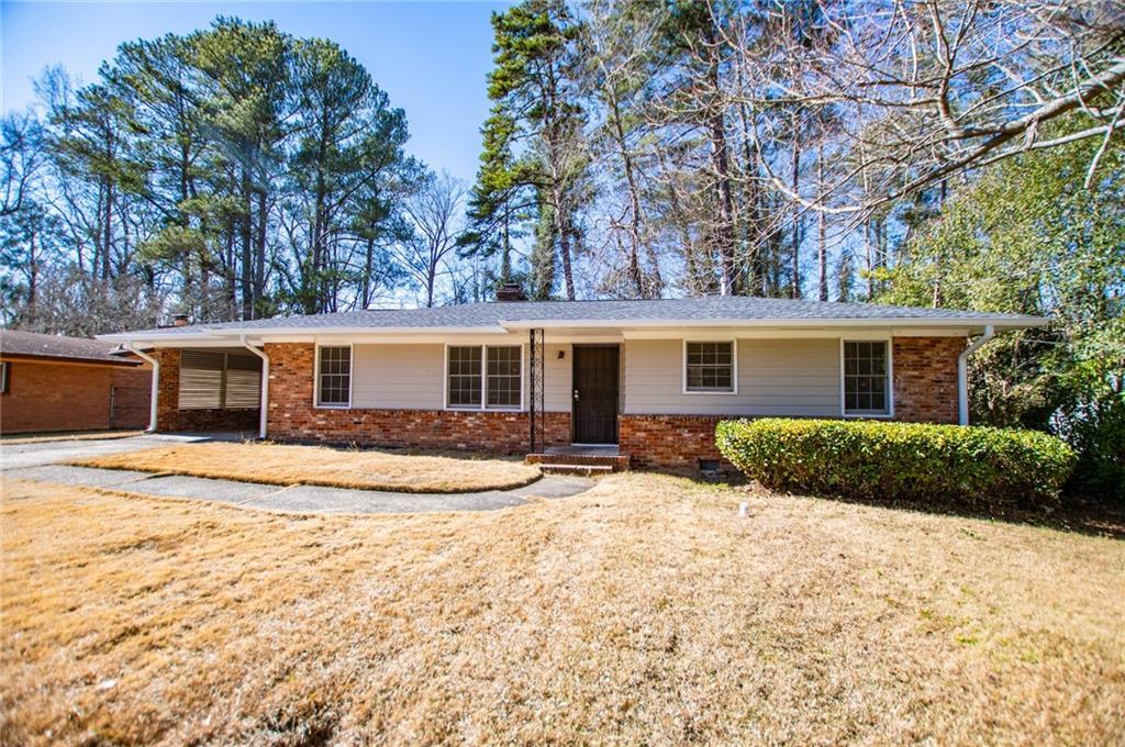 2283 Country Club Ln., Atlanta, GA 30311
