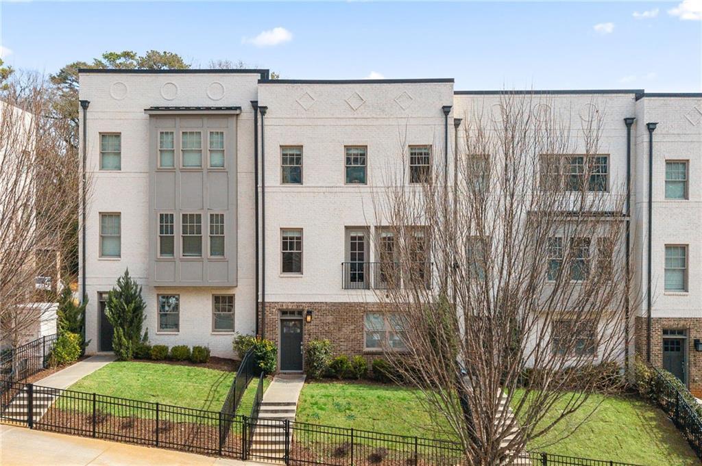 6071 Boylston Dr., Atlanta, GA 30328