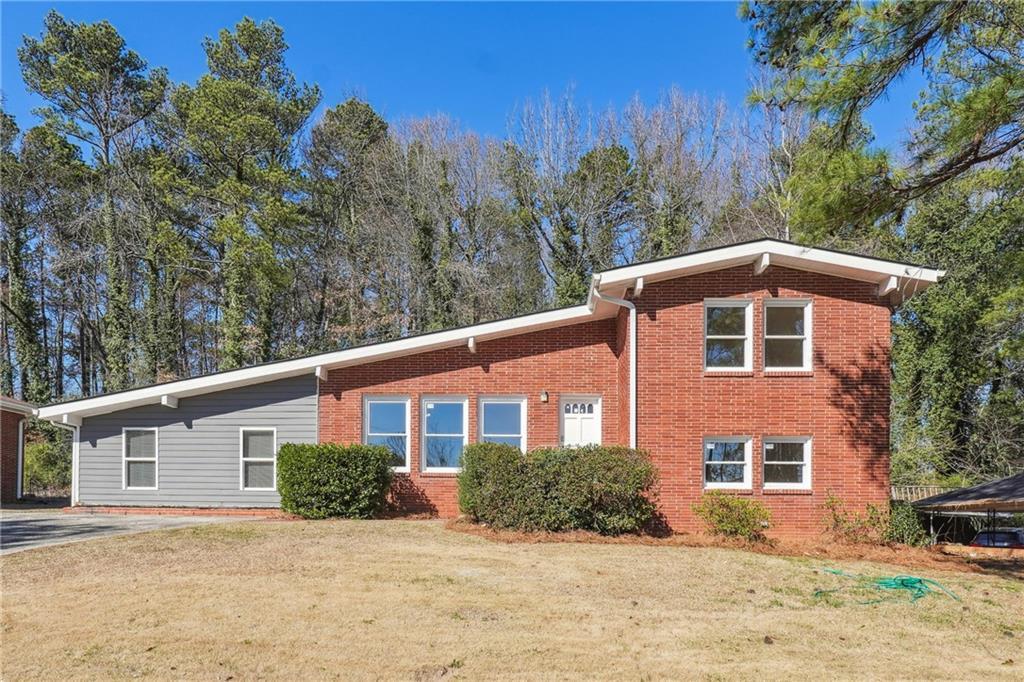 3035 Mclendon Cir., Atlanta, GA 30318